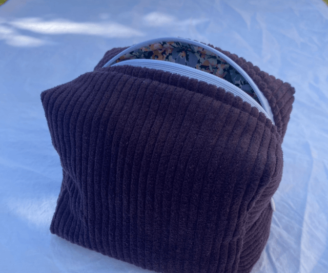 Petite trousse - Violette côtelé 
