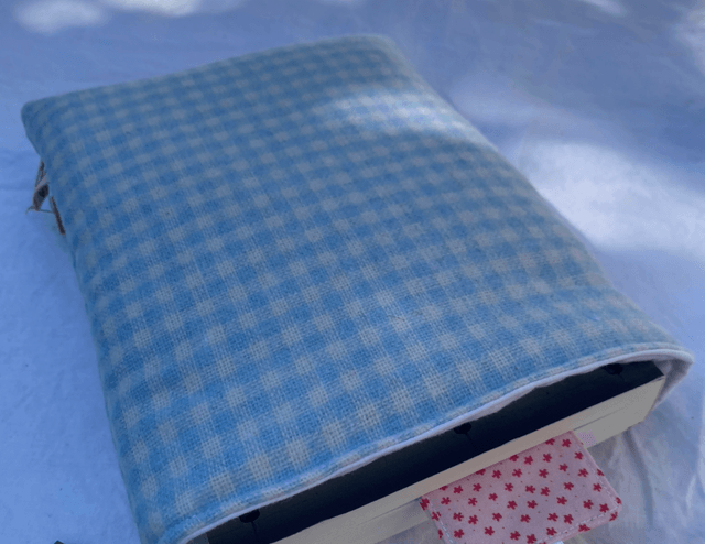Housse de livre - Bleue vichy 