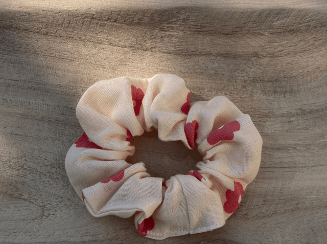 Chouchou fleurs roses