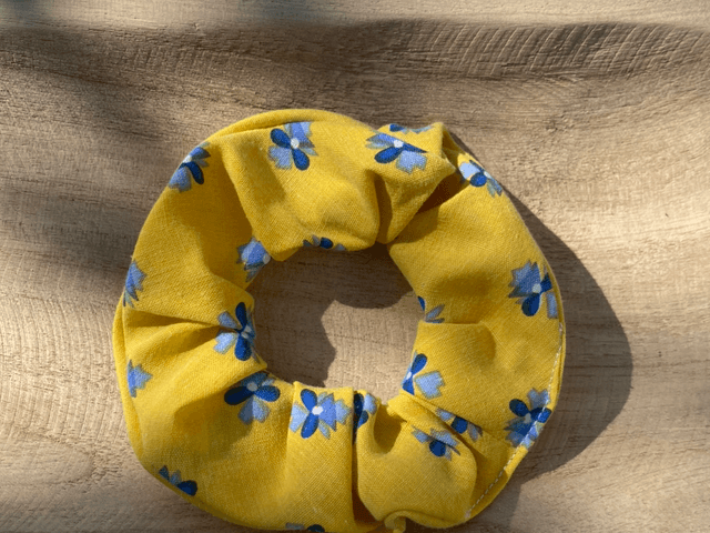 Chouchou jaune 